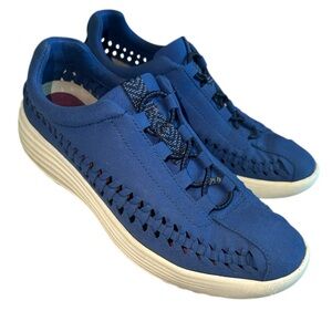 BIONICA Casual Blue Laceless Sneakers, Women’s Size 7M